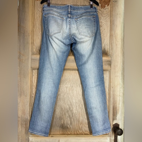Rag & Bone Dre Distressed Boyfriend Jeans – Low‑Rise Light Wash Denim - Sz 27 - Picture 4 of 17